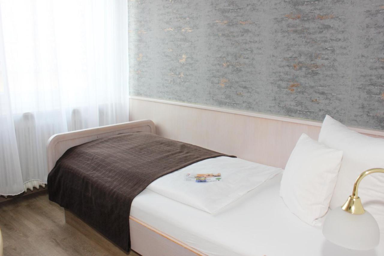 Landhotel Zum Boehm Roth  Extérieur photo