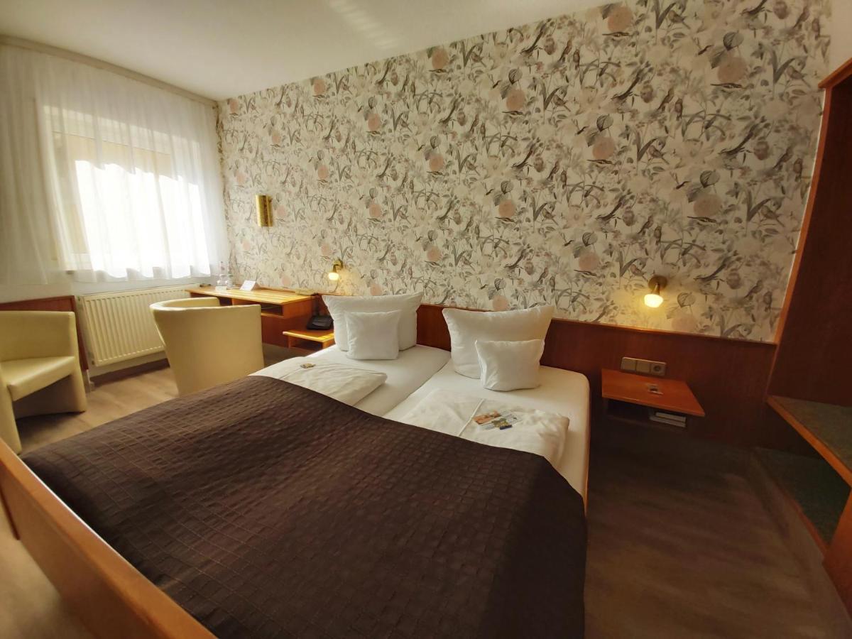 Landhotel Zum Boehm Roth  Extérieur photo