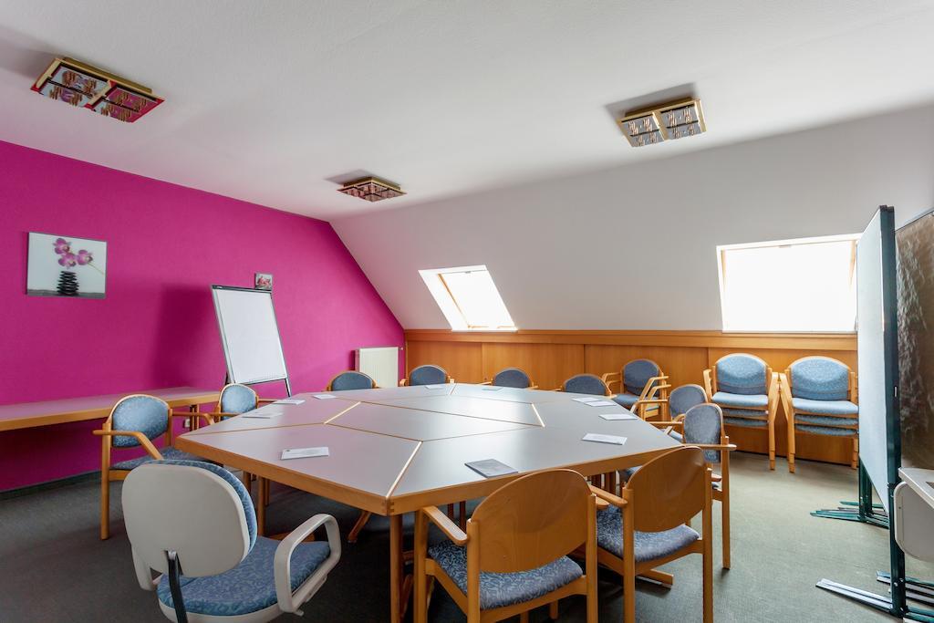 Landhotel Zum Boehm Roth  Extérieur photo